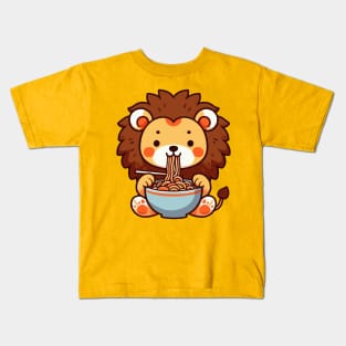 Cute lion eat Ramen Kids T-Shirt